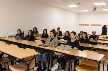 La UJI y la Università degli Studi di Verona ofrecerán un doble título internacional de máster en lenguas y comercio