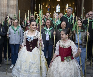 Marta Barrachina comparte el orgullo de genealogía en la Romería de Les Canyes