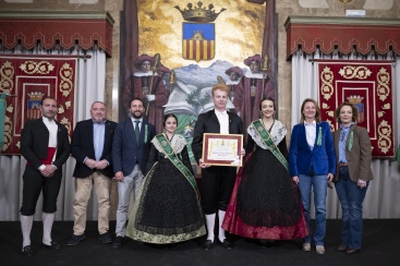 La Diputación de Castellón se llena de magia con el nombramiento al mago Yunke como Gaiater de l'Any 2025