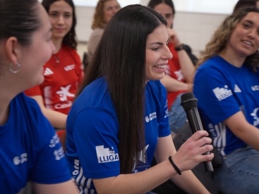 Erika, Mar y Marina desafían a Ana, Júlia y Natalia por el título de la Lliga CaixaBank de raspall femenino