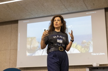 Destacan la necesidad de romper el techo de cristal en las agencias de publicidad