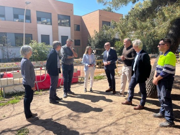 El Ayuntamiento de la Vall d'Uixó reurbaniza la calle Instituto y mejora la red de aguas