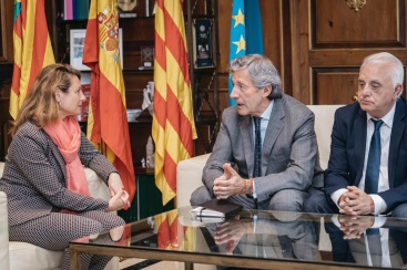 Begoña Carrasco recibe al periodista Jesús Álvarez, nuevo presidente de la Asociación Española de Prensa Deportiva