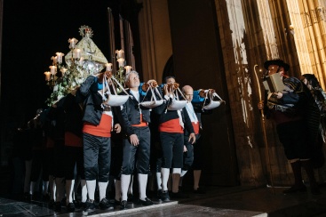Multitudinaria serenata en honor a la Mare de Deu del Lledo en Castellon