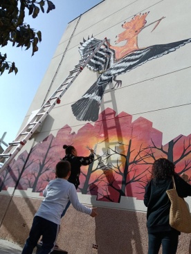 Castellón impulsa la participación ciudadana a través del embellecimiento de los distritos con la creación de murales