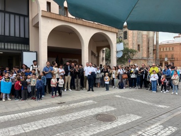 La Vall d'Uixó reivindica la reforma del colegio Assumpció