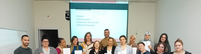 Burriana entrega los diplomas de la formación para el acompañamiento de personas mayores