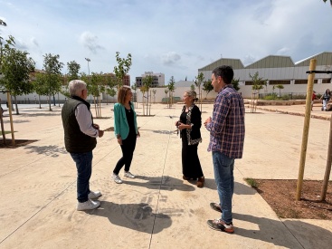 Almassora millora instal·lacions municipals amb noves zones d'ombra