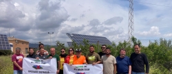 Protesta simblica contra la planta fotovoltaica de Arada Solar en la Plana Baixa