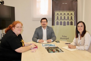 El gobierno municipal trabaja en un plan de dinamización comercial del Grao