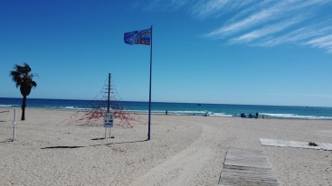 Burriana refuerza el mantenimiento de sus playas con dos nuevas contrataciones a través del Plan de Empleo 2025