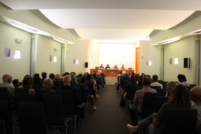 La Caixa Rural acull la presentaci� del videoclip de la pel�l�cula 'La invasi� dels b�rbars' en la qual participa l'AFB