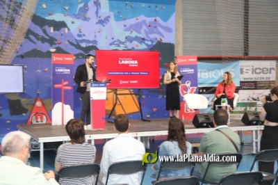Gran éxito del Foro de Empleo de Alcora con 500 inscritos, 100 ofertas de trabajo y 25 empresas presentes