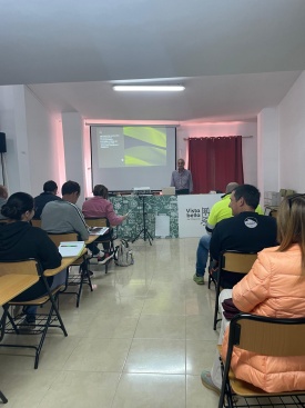 Vistabella forma al vecindario en el uso de fitosanitarios