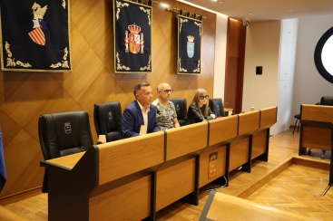 Sólo media docena de vecinos se preocupan por la auditoría del Arenal Sound frente a los más de 7.000 vecinos que asisten cada año