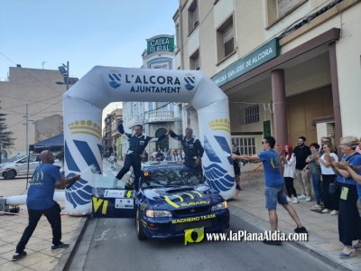 Los alcorinos Vicente y Sergio Bachero segundos en el 35 Rallye de la Cerámica que ganan Javier Polidura y Javier Soto