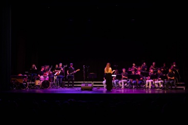 Los talleres coreográficos y la Big Band del Centre Municipal de les Arts llenan de magia el Teatre Payà