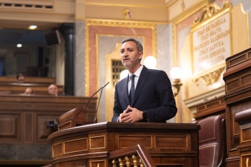 César Sánchez exige a Compromís que decida entre apoyar a Pedro Sánchez o a los valencianos