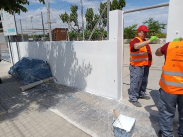 Burriana mejora las antiguas escuelas de Santa Bárbara con el taller de empleo 'Torre de la Mar'