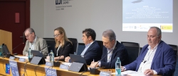 Expertos debaten sobre alfabetizacin meditica en la Universitat Jaume I