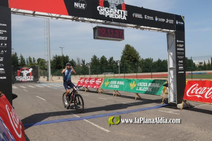 El estadounidense Patrick Collins se impone en la prestigiosa XIII Ultrabike Gigante de Piedra de Alcora
