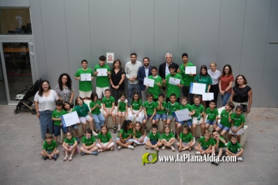 La Cátedra Reciplasa-UJI distingue a estudiantes del IES Jaume I de Burriana entre los ganadores de la campaña ‘Qué fèm amb el fem?’