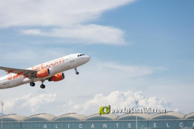Marián Cano denuncia el abandono de la Comunitat Valenciana por parte del Gobierno central y reclama “máxima urgencia” para la ampliación de los aeropuertos de València y Alicante