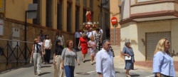Concurrida procesin del Sagrado Corazn de Jess por el casco antiguo de Alcora