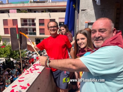 Un multitudinario chupinazo abre las fiestas de Sant Joan de Moró con una explosión de música, alegría y tradición