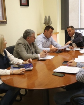 Les Alqueries y Burriana retoman acuerdo de colaboración para uso de piscinas municipales