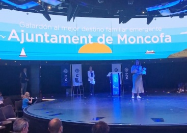 Moncofa, guardonat com a millor destinació familiar emergent en la I Gala de Premis de Turisme 2025