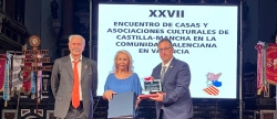 Paco Cabanero recibe la distincion de 'Quijote de Honor'