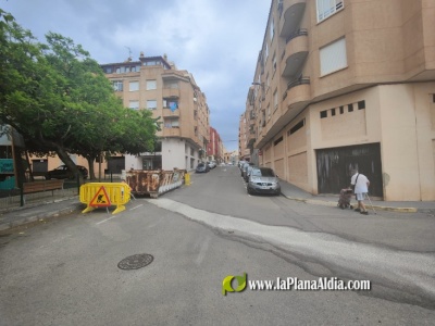 L’Alcora adapta aceras de calle Serreries y mejora la zona de la Plaza de las Bolilleras para facilitar el paso a personas con movilidad reducida