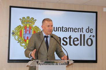 El concejal Vicent Sales responde a las críticas sobre el Servicio de Atención Ciudadana en el Ayuntamiento de Castellón