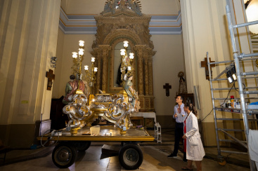 Avanza la restauración de la peana de Sant Blai en Burriana