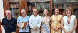reconeixement-al-director-de-la-serenata-a-sant-bartomeu-a-benicarlo