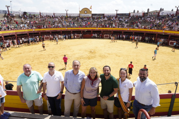 Marta Barrachina defiende la cultura taurina en Vall d'Alba