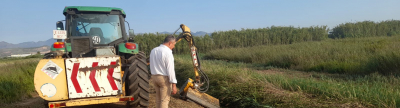 Moncofa refora la neteja de camins i reguers amb maquinria de la Diputaci