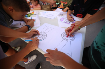 Burriana se llena de color y creatividad en su jornada infantil de las fiestas de la Misericordia
