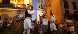Celebracin del 22 aniversario de la revitalizacin del baile de plaza en Vila-real