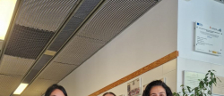 El Ayuntamiento de Moncofa reparte las agendas escolares del curso 2025-2026 con mensajes de igualdad e inclusin