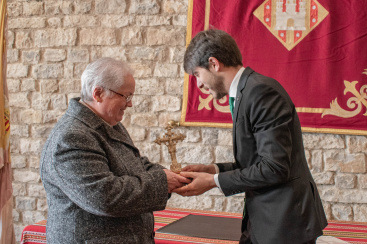 Susana Pitarch y Jes�s Royo reciben las Cruces de Santa Luc�a 2026 en Morella