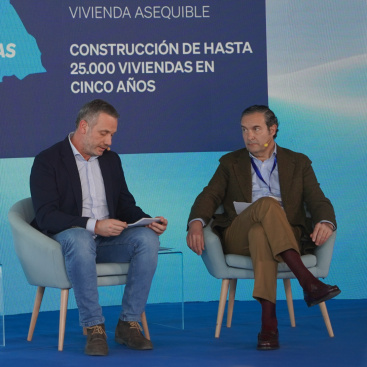 Pastor reivindica el modelo valenciano de vivienda y pide al Gobierno que se sume al Plan Vive 'en lugar de imponer leyes que no funcionan'