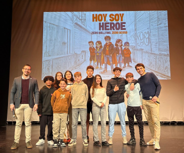 M�s de 100 alumnos de 1� de ESO del IES El Caminas se forman para prevenir el acoso escolar