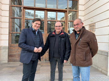 La Generalitat se compromete a impulsar medidas para garantizar la continuidad de los servicios bancarios en Les Useres