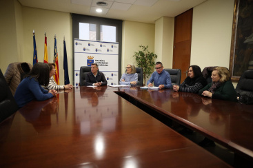 Burriana: Monferrer escucha a Serratella-Los Arcos en la ronda 'Con mis vecinos' y reclama inversiones y avance de la depuradora