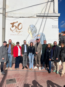 La Vall d'Uix� inaugura un mural conmemorativo de los 50 a�os de democracia