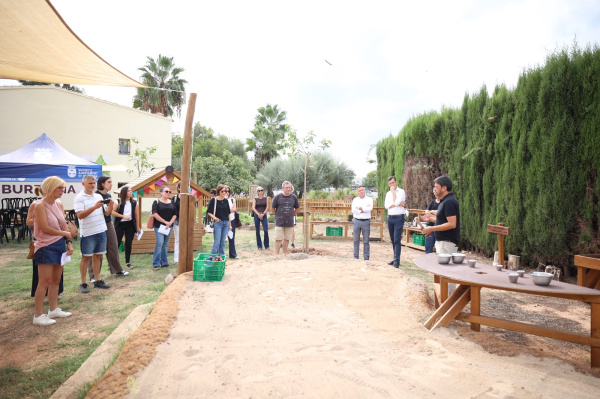 Burriana inaugura el Aula Natura para fomentar la educación ambiental y el aprendizaje al aire libre de los escolares