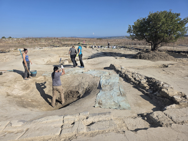La UJI descubre un gran edificio romano en Tarquinia durante una campaña arqueológica