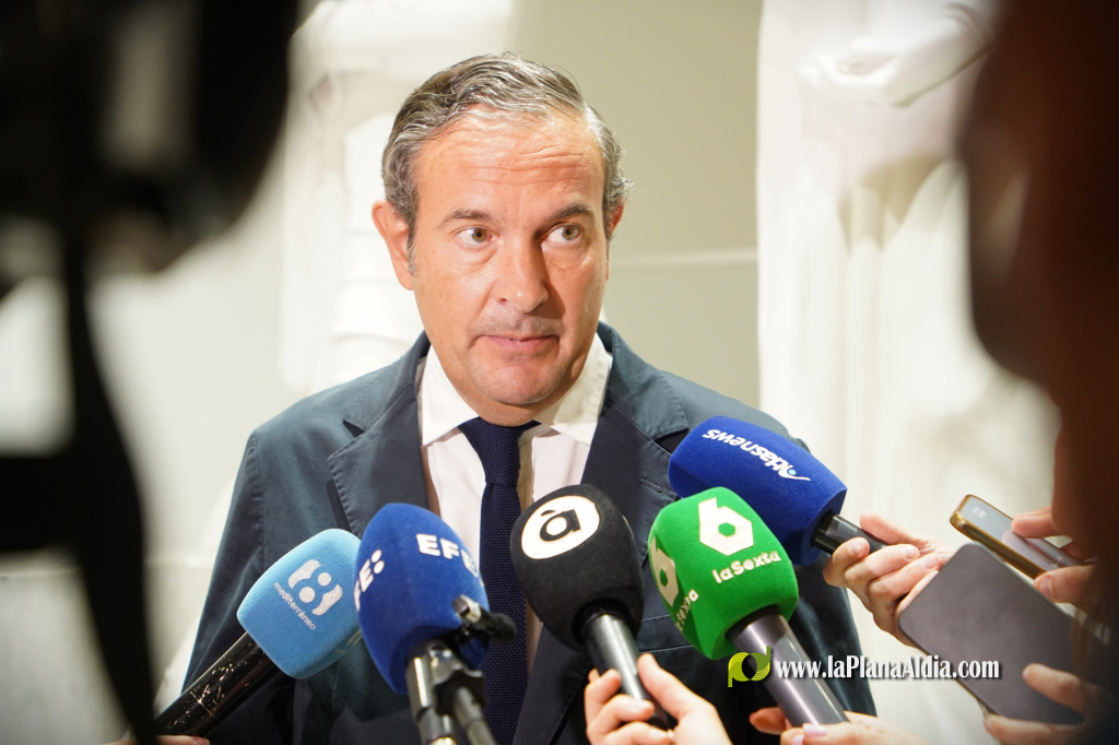 Pastor exige elecciones y propone un Gobierno serio para atender a los valencianos